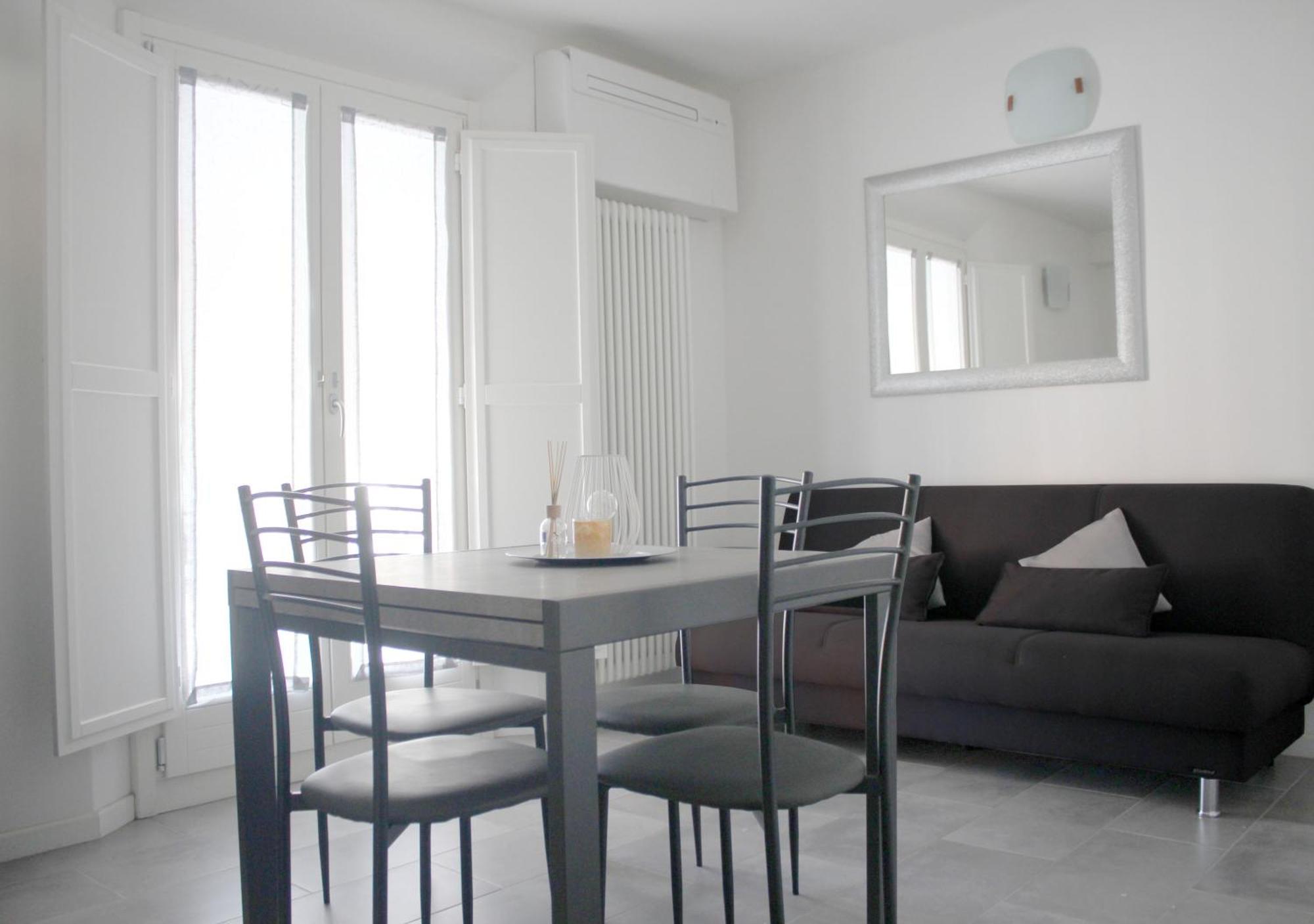 Sky Loft Airport - Modern Apt 1St Floor Διαμέρισμα Μπολόνια Εξωτερικό φωτογραφία