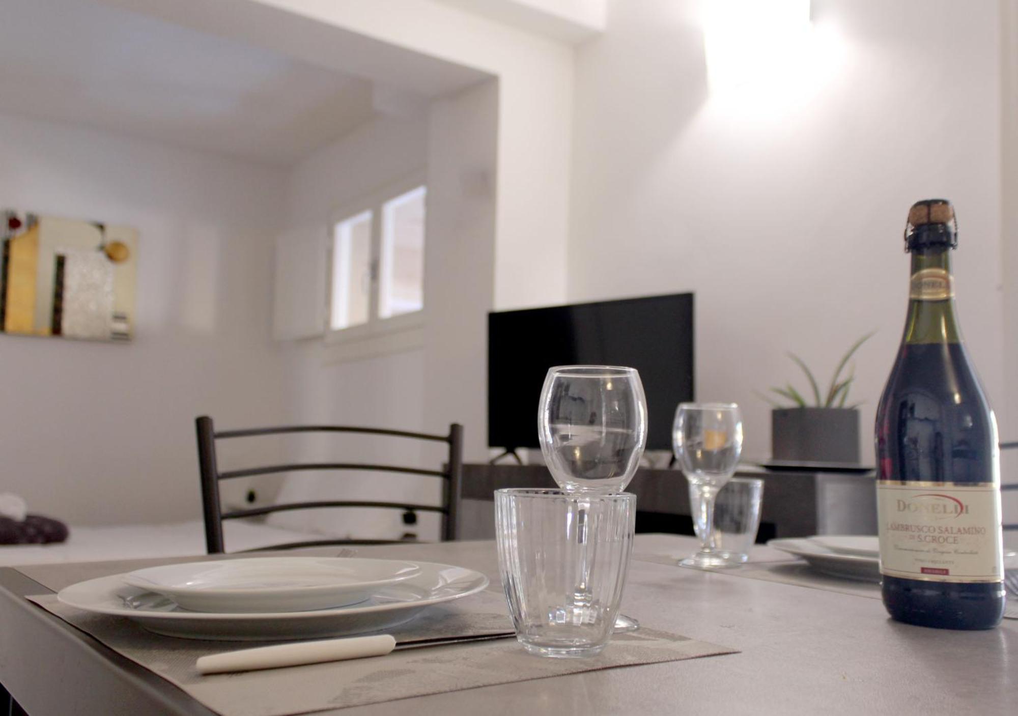 Sky Loft Airport - Modern Apt 1St Floor Διαμέρισμα Μπολόνια Εξωτερικό φωτογραφία